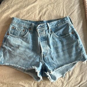Levi’s 501 denim short